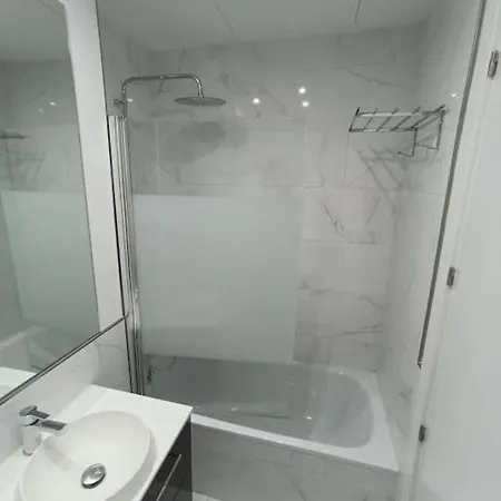 Apartament ¡Al Lado De La Clinica Oftalmologica Vega! Oviedo Zewnętrze zdjęcie