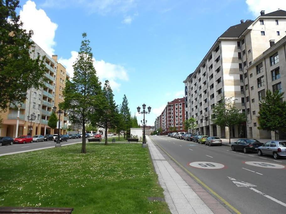 ¡al Lado De La Clinica Oftalmologica Vega! Apartment