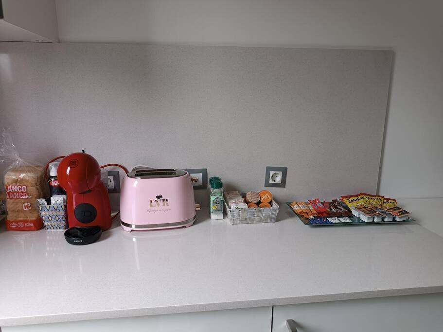 ¡al Lado De La Clinica Oftalmologica Vega! Appartement