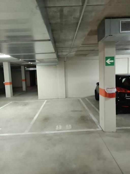 ¡al Lado De La Clinica Oftalmologica Vega! Apartment Oviedo